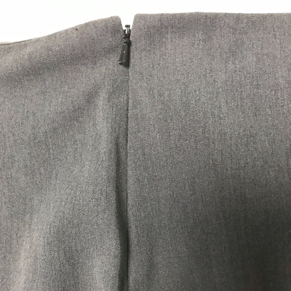 Caslon Dress Pants. Size 6 - Picture 5 of 8
